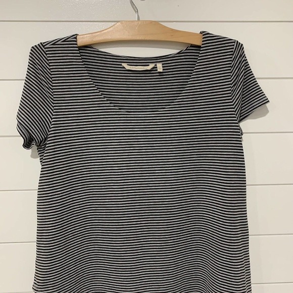 Soft Surroundings | Leah Layered Dress Gray Stripe Short Sleeve- Size Small - Picture 2 of 8
